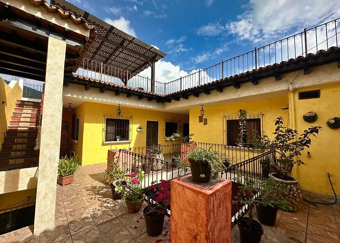 Maison Bougainvillea Antigua